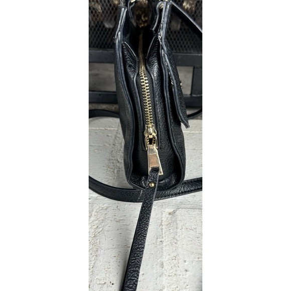 Sole Society  Black Pebbled Leather With Gold Tone Adjustable Strap‎ Crossbody - Picture 9 of 15